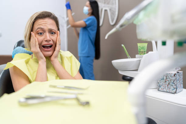 Best Broken or Cracked Tooth Emergency Dentist in Green Valley, MD